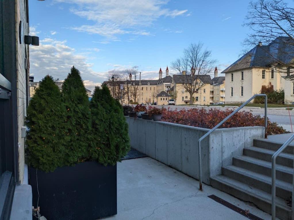 Condo On State Hospital Grounds! Traverse City Luaran gambar