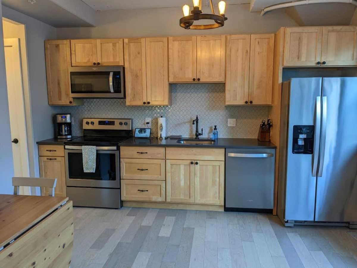 Condo On State Hospital Grounds! Traverse City Luaran gambar